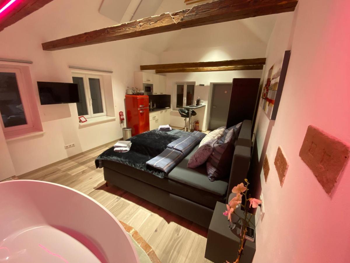 Auszeit Vienna Wellness Apartment Bagian luar foto